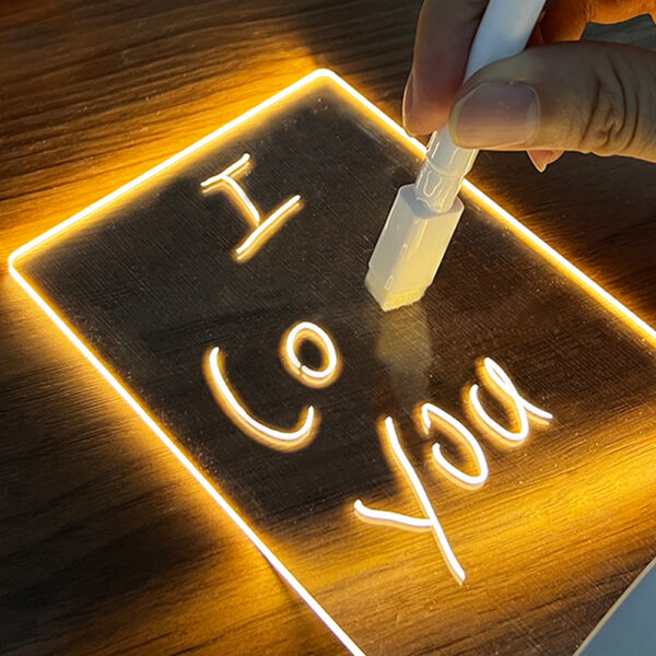 لوحة ملاحظات مضيئة LED